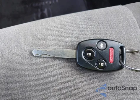 2010 Honda Accord 2.4 Ex-L z USA, uszkodzony, nr VIN 1HGCP2F83AA162459